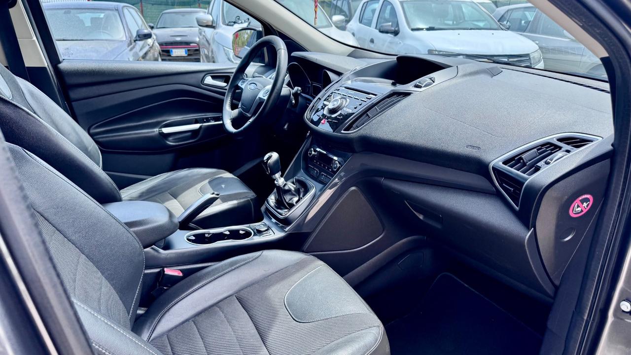 Ford Kuga 2.0 TDCI 120 CV S&S 2WD Titanium