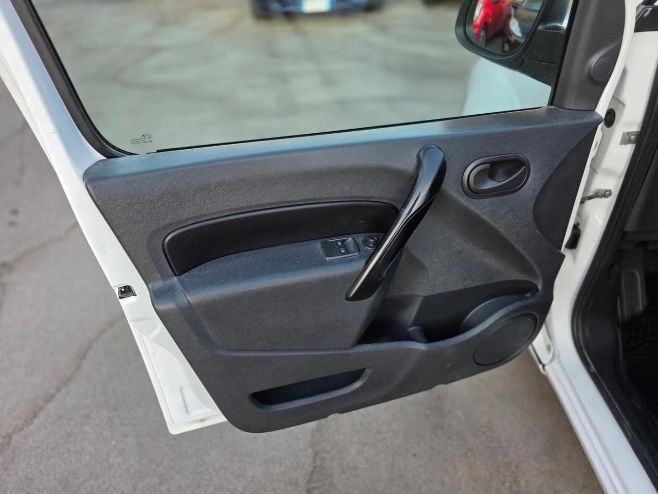 Renault Kangoo 1.5 dCi 75CV F.AP. 4p. Express