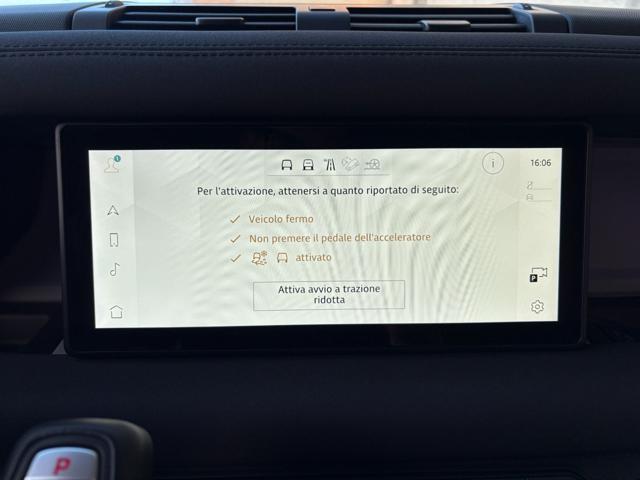 LAND ROVER Defender 110 3.0D I6 200 CV AWD Auto SE 7 POSTI