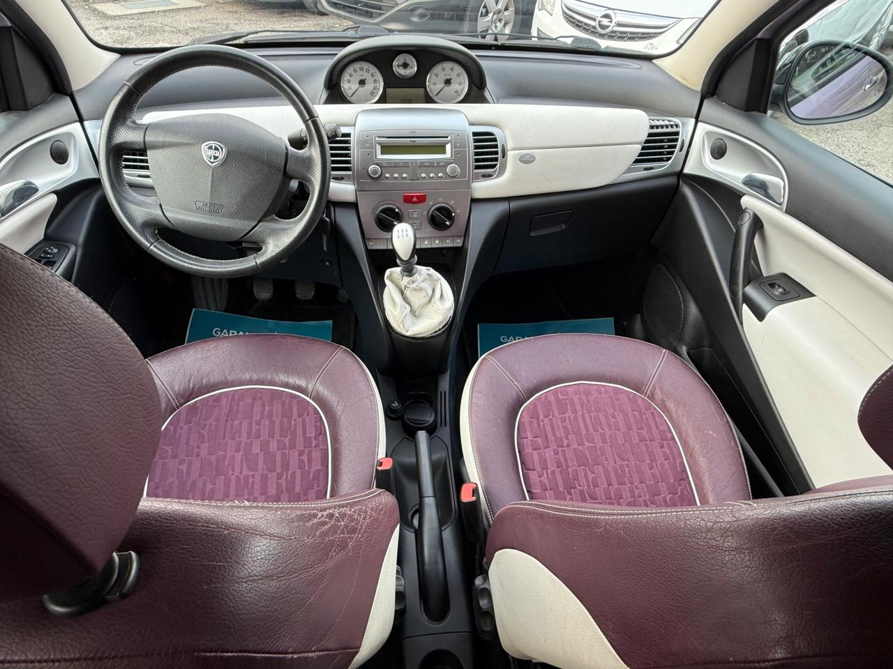 Lancia Ypsilon 1.2 69 CV Elle