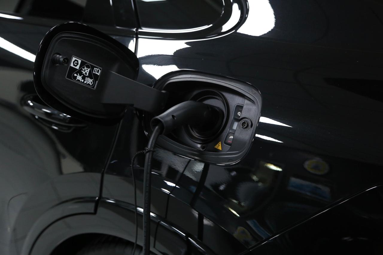 Porsche Cayenne Coupé 4.0 V8 Turbo 740 cv E-Hybrid plug-in auto