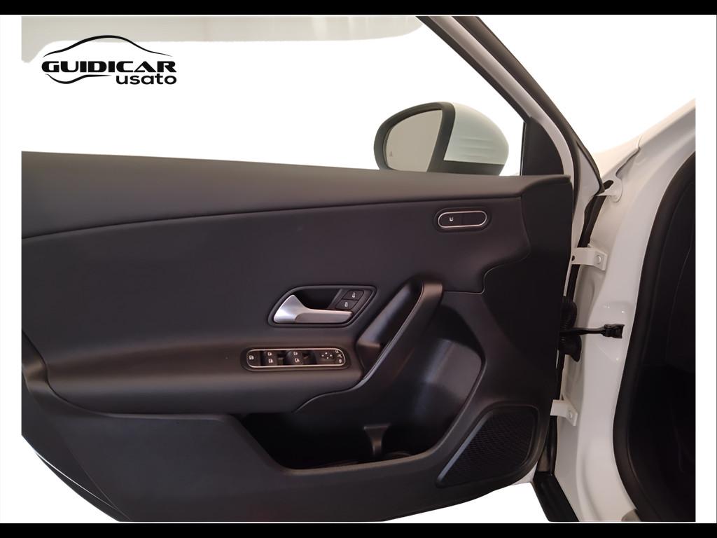 Mercedes-Benz Classe A - W177 2023 - A 180 d Advanced auto