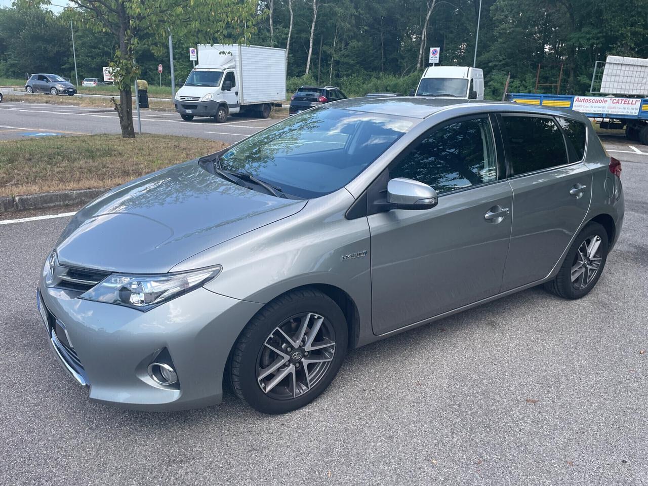 Toyota Auris 1.8 Hybrid*Neopatentati*Solo 105000km*