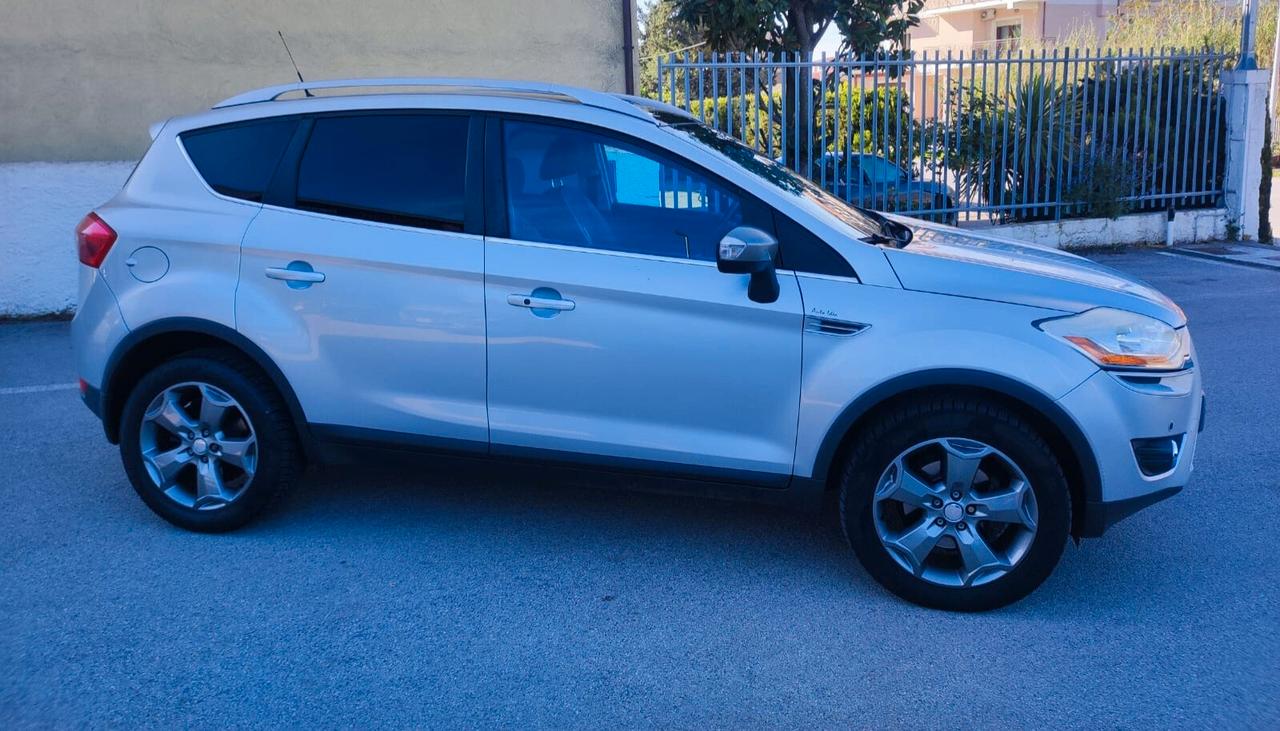 Ford Kuga 2.0 TDCi 136 CV 4WD Titanium DPF