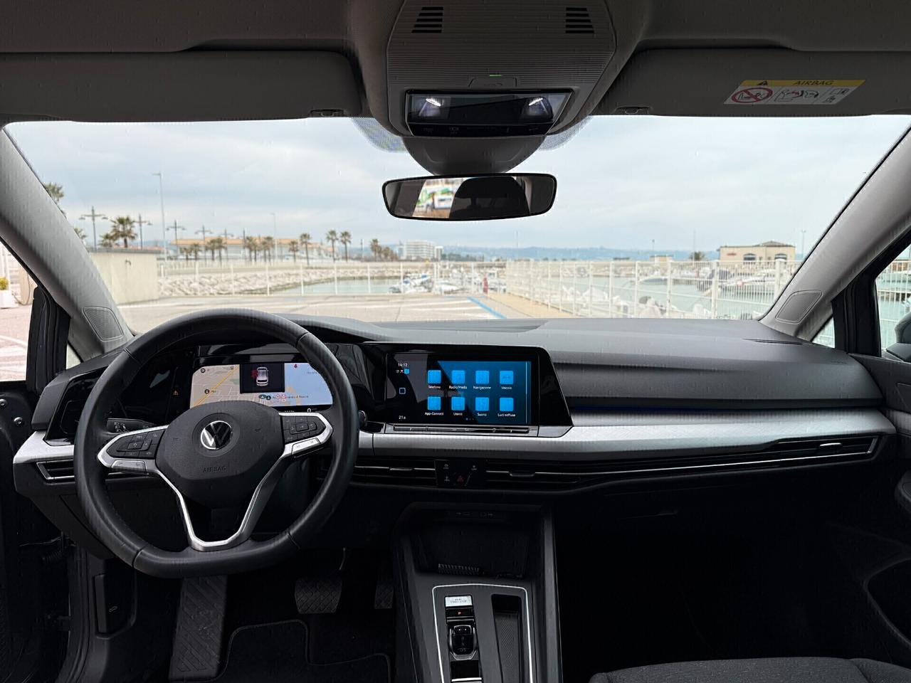 Volkswagen Golf 2.0 TDI DSG Virtual Cockpit