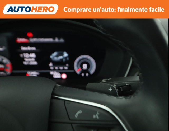 AUDI A4 40 TDI quattro S tronic Business Advanced