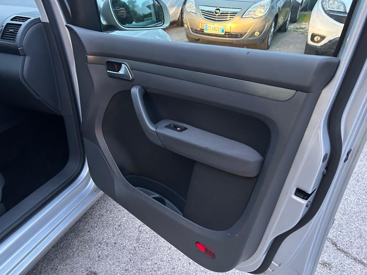 Volkswagen Touran 1.9 TDI 105CV 7 Posti