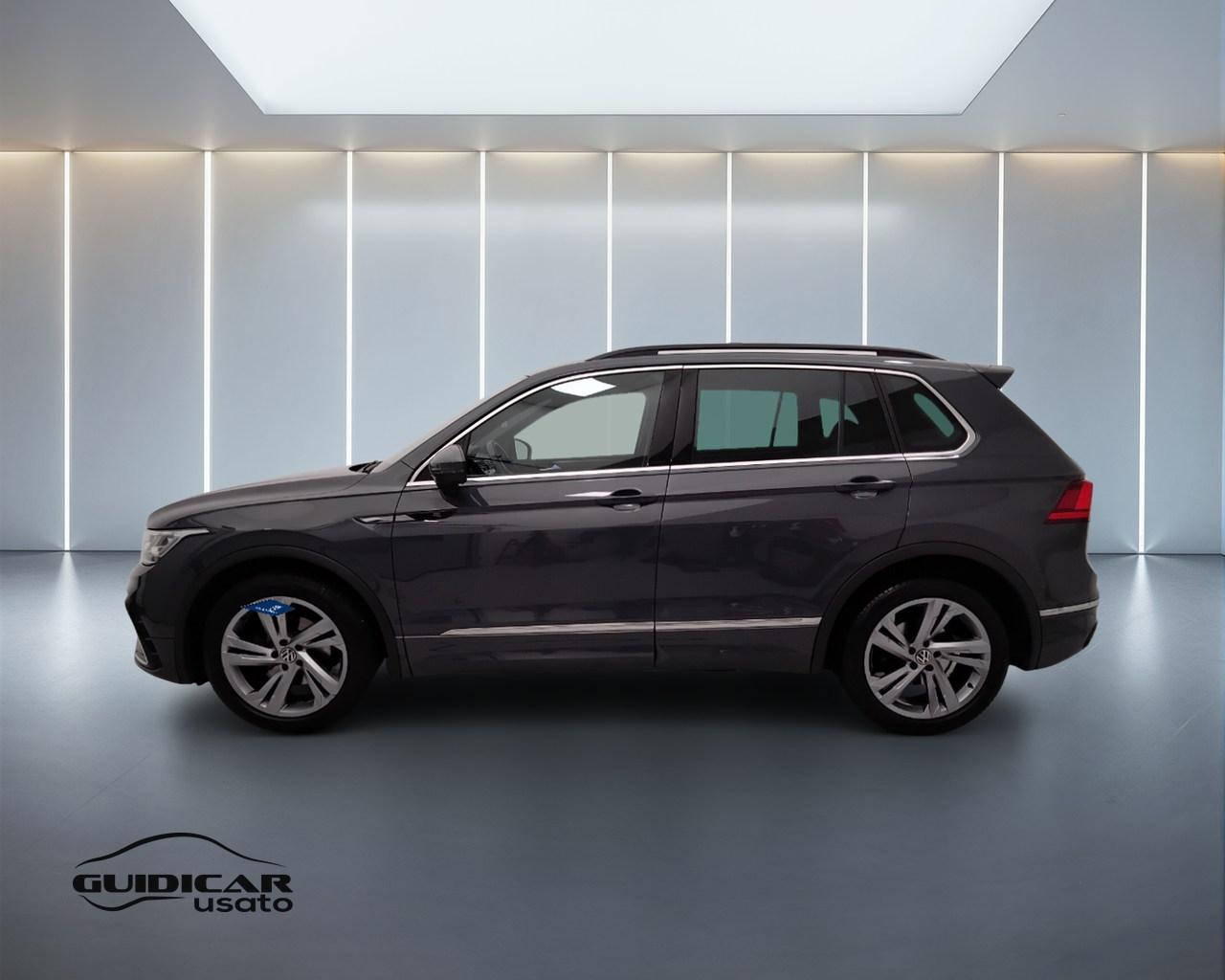 VOLKSWAGEN Tiguan II 2021 - Tiguan 2.0 tdi R-Line 150cv dsg