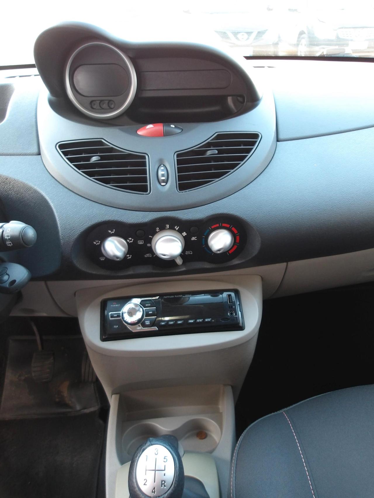 RENAULT TWINGO 1.2 tce GT 100cv