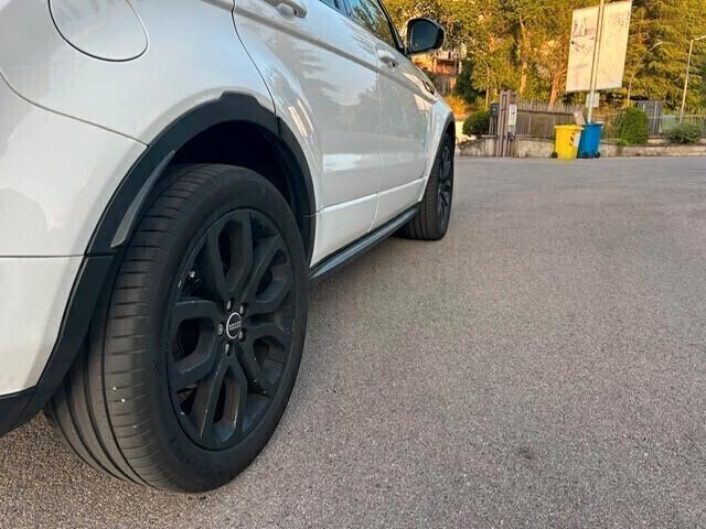 Land Rover Range Evoque 2.0 TD4 150 CV 5p. DYNAMIC
