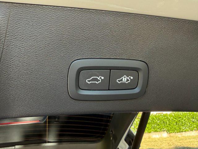 VOLVO XC40 B3 automatico Core