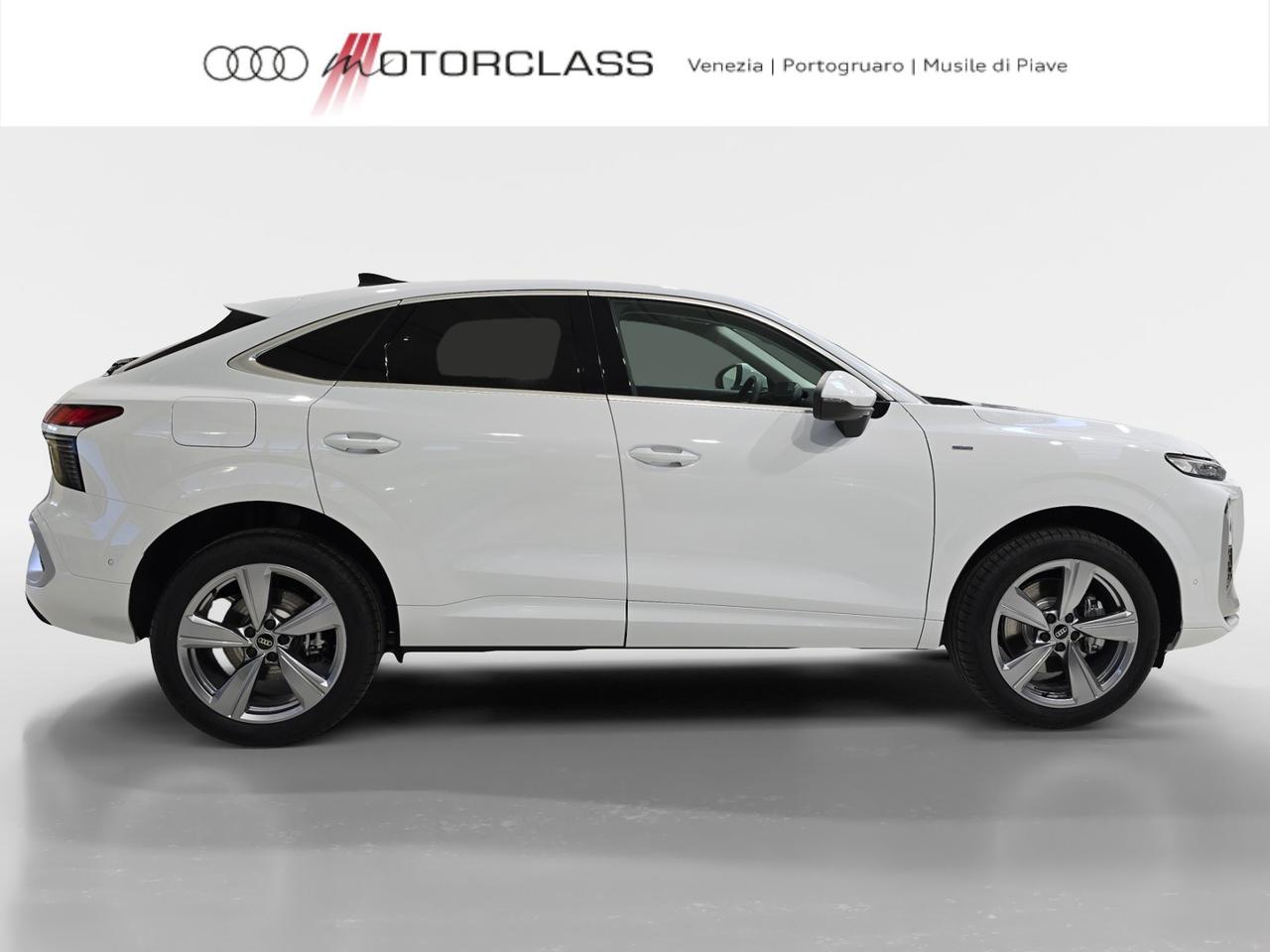 Audi Q3 sportback 1.5 e-hybrid 272cv s line edition s tronic