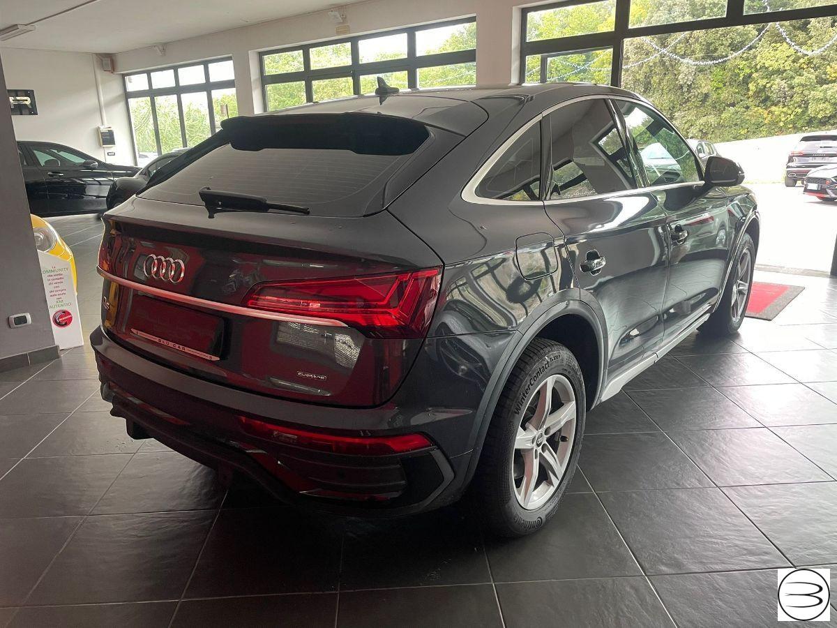 AUDI - Q5 Sportback - Q5 SPB 40 TDI quattro S tr. Busin. Adv.