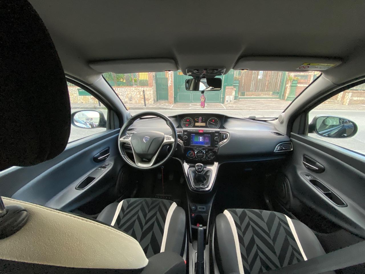 Lancia Ypsilon 1.2 69 CV 5 porte GPL Ecochic Mya
