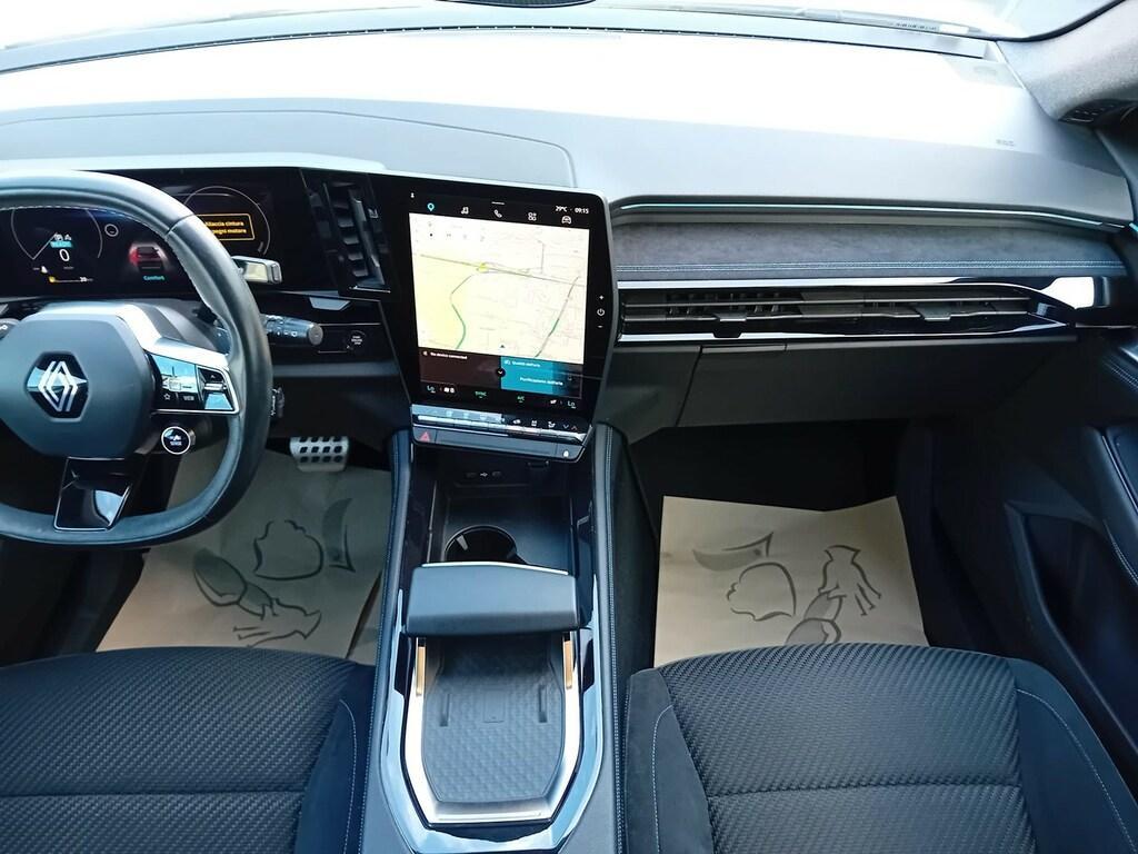 Renault Austral 1.2 E-Tech full hybrid Iconic Esprit Alpine
