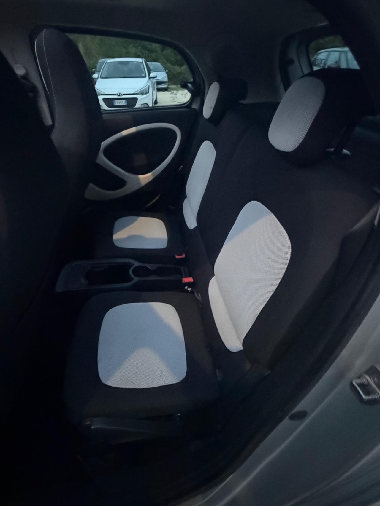 Smart ForFour 70 1.0 Prime