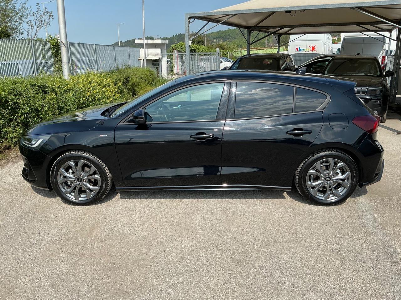 Ford Focus 1.0 EcoBoost Hybrid 125 CV 5p. ST-Line