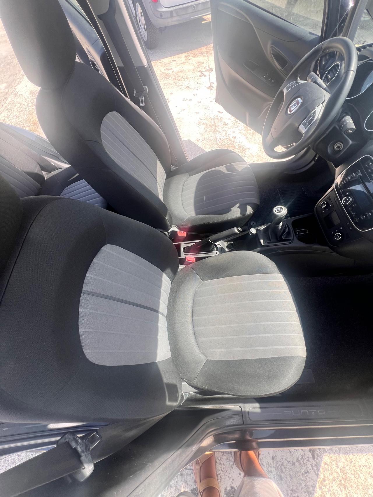 Fiat Punto 1.3 MJT II S&S 95 CV 5 porte Street