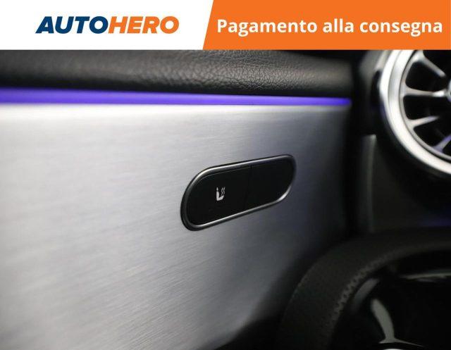MERCEDES-BENZ A 180 Automatic Premium