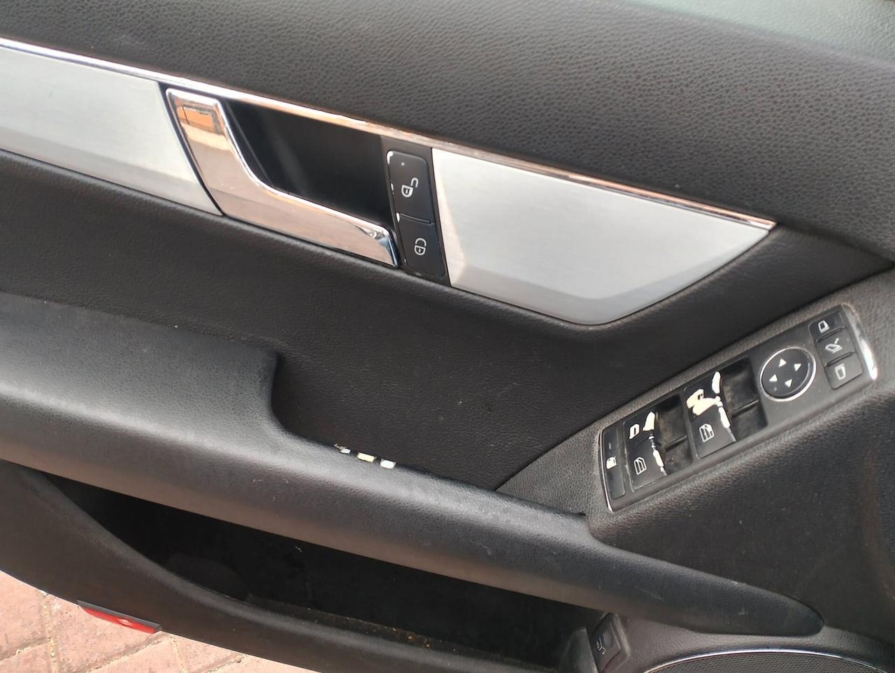Mercedes-benz C 220 CDI S.W. BlueEFFICIENCY Avantgarde AMG