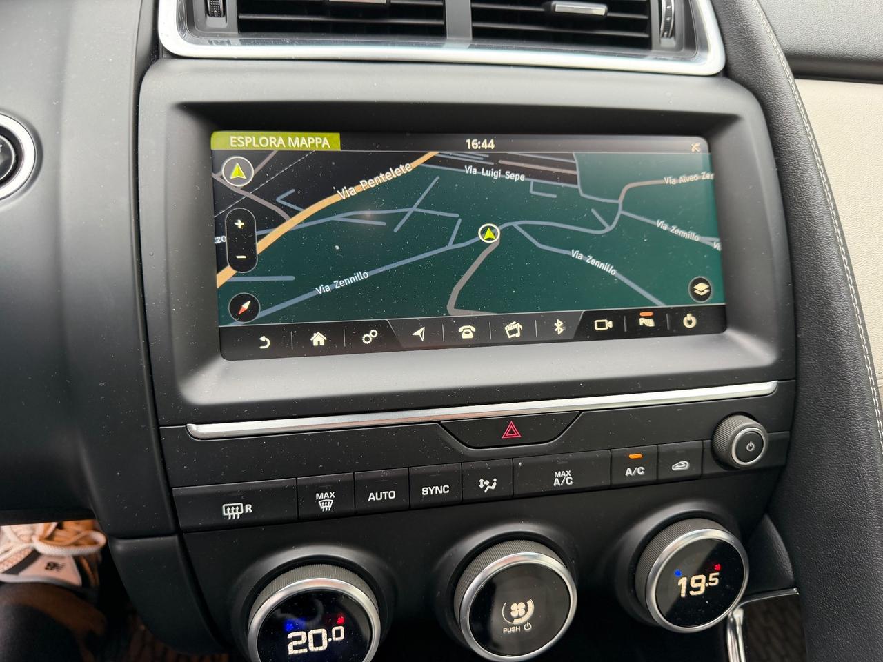 Jaguar E-Pace 2.0D 150 CV R-Dynamic S