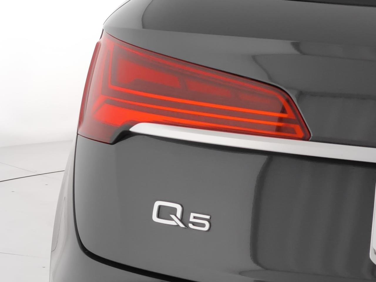 Audi Q5 50 2.0 tfsi e Business quattro