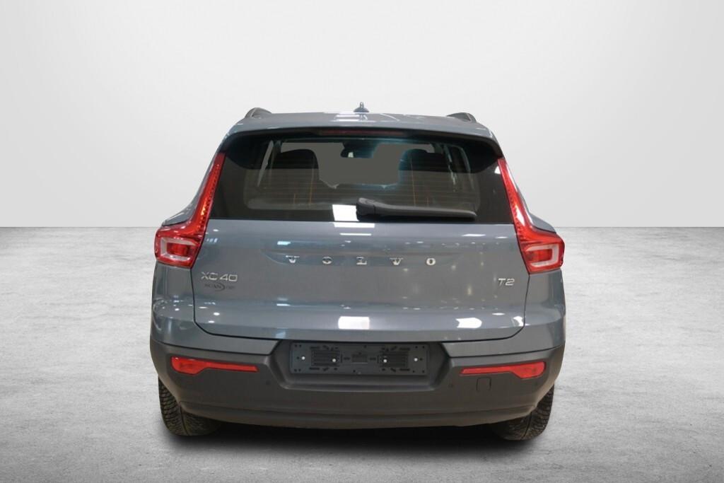 VOLVO XC40 1.5 T2 129CV 6M. MOMENTUM CORE ( FARI LED - COCKPIT - CRUISE - NAVI - MIRROR - PDC - TELECAMERA POST. )