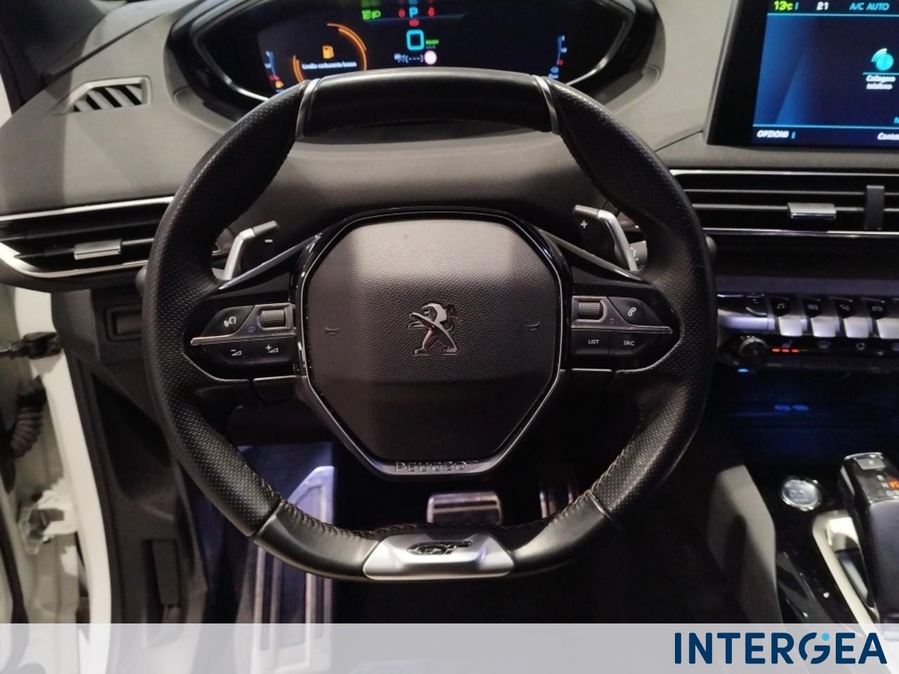 PEUGEOT 3008 1.6 hybrid4 phev GT 300cv e-eat8