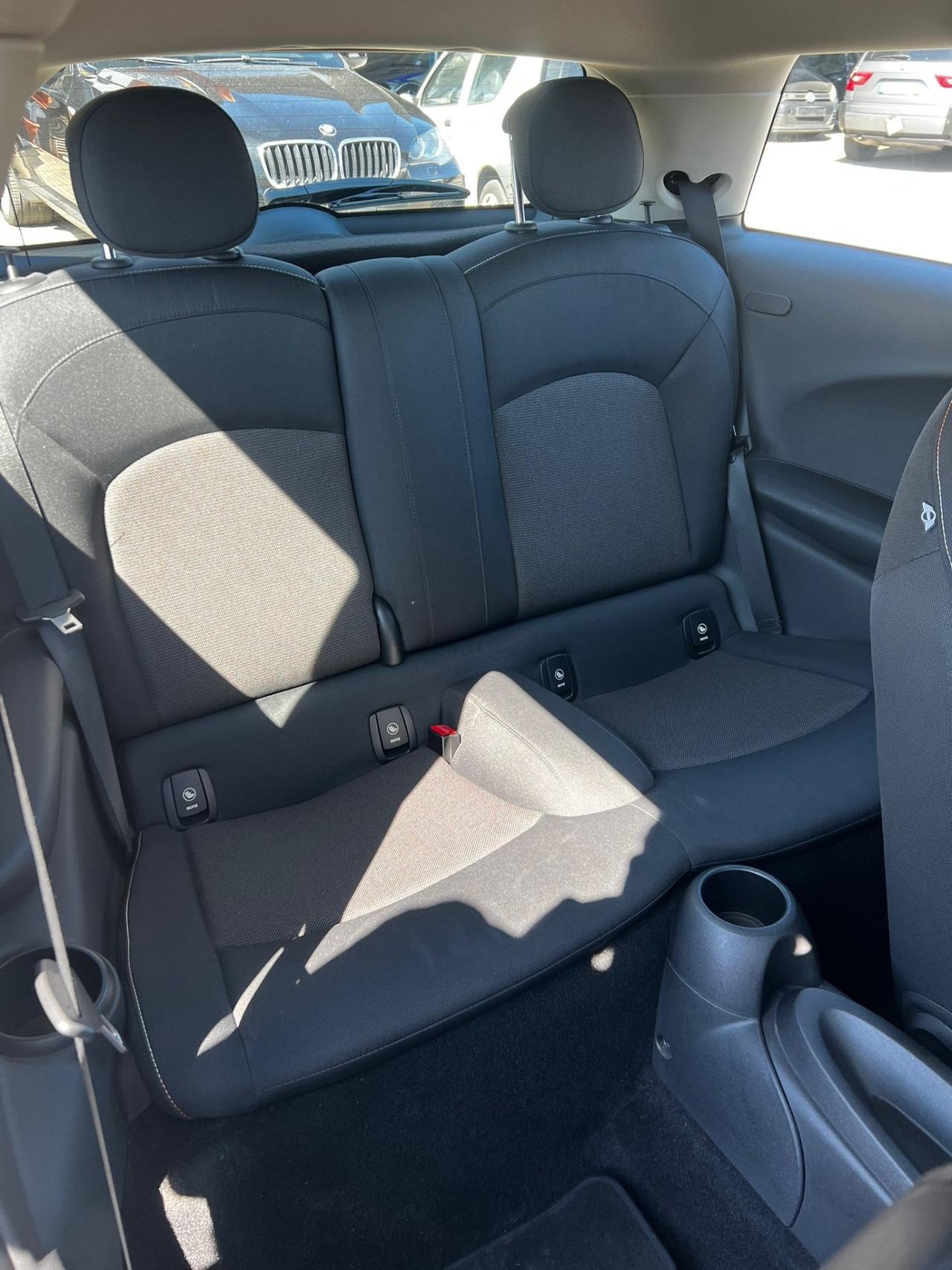 Mini Mini 1.2 One neopatentati