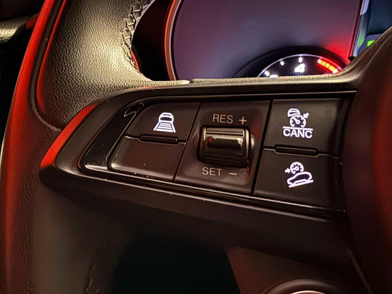 Alfa Romeo Stelvio 2.2 Turbodiesel 190 CV AT8 Q4 Business