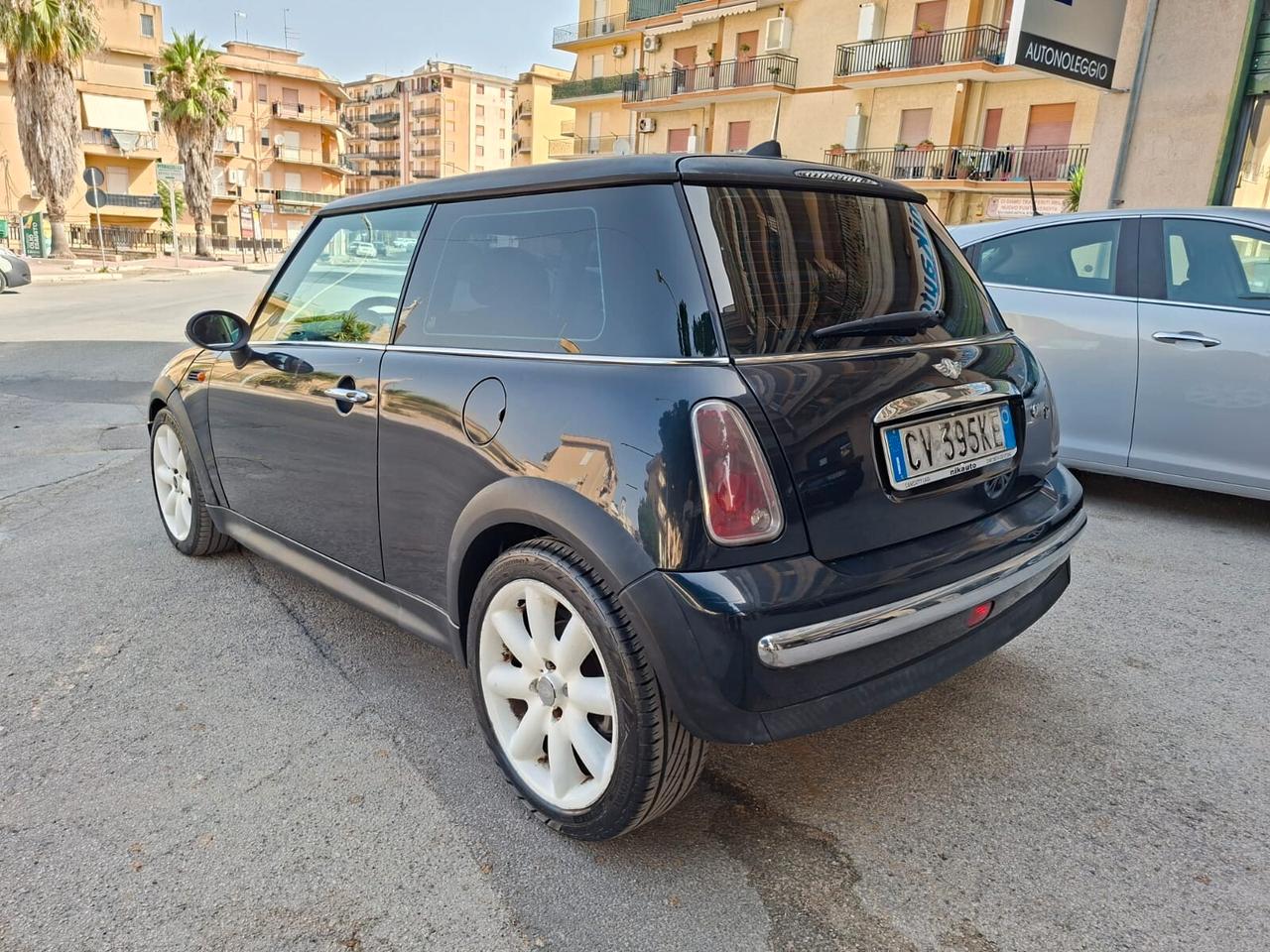 Mini 1.4 tdi One D 75 cv
