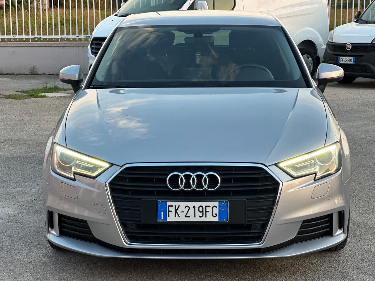 Audi A3 SPB 2017 1.6 TDI 116 CV Sport Restyling