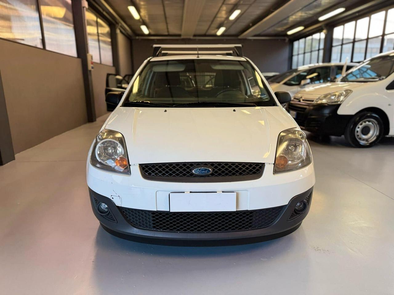 Ford Fiesta 1.4 TDCi 5p. Ghia