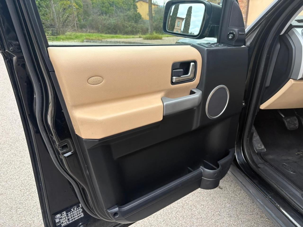 Land Rover Discovery 3 2.7 TDV6 HSE