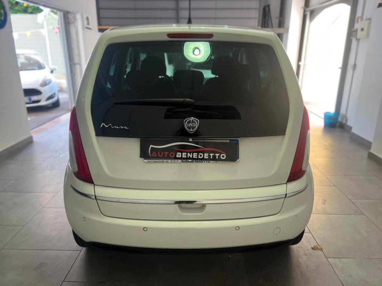Lancia MUSA 1.4 16V Platinum 2011