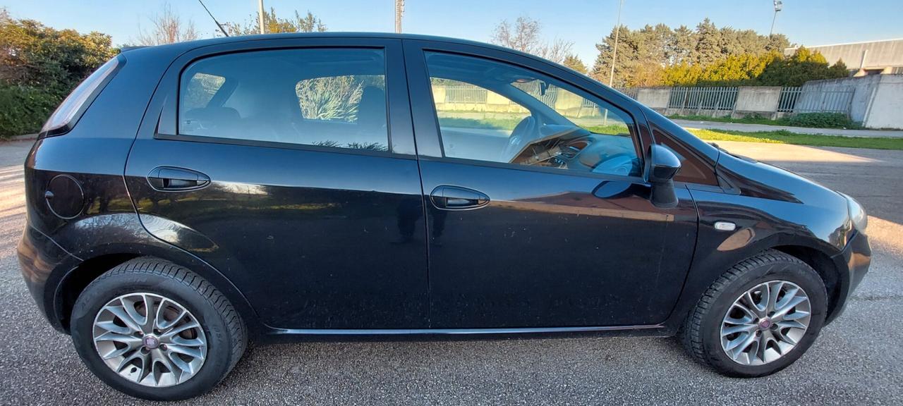 PUNTO EVO 150"ANNIVERSARIO 1,4 GPL DI SERIE DOPPIO TETTO APRIBILE LEGA IMPECCABILE