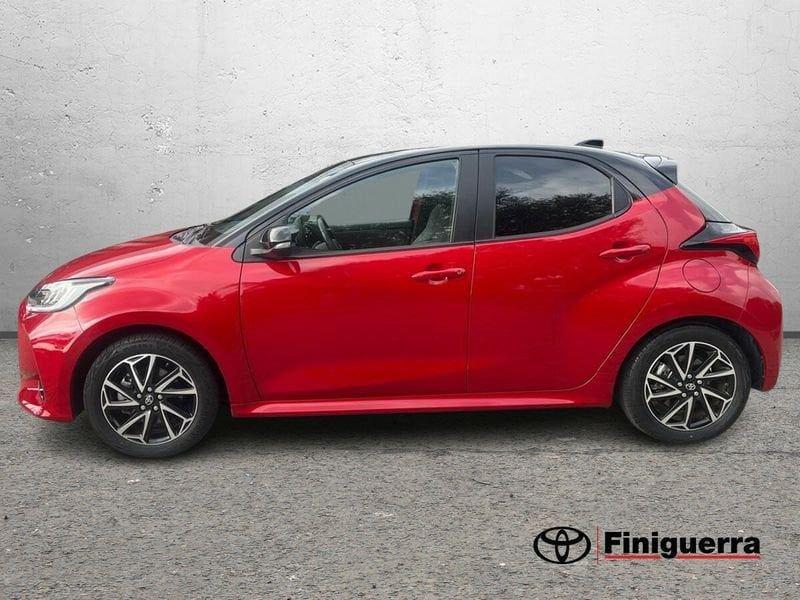 Toyota Yaris Hybrid Style MY22
