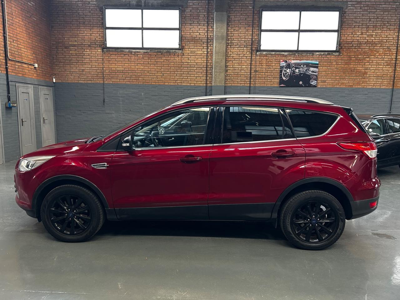 Ford Kuga 2.0 TDCI 120 CV S&S 2WD Titanium