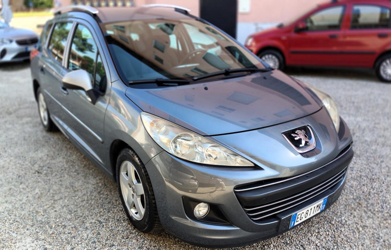 Peugeot 207 1.4 VTi SW Ciel GPL