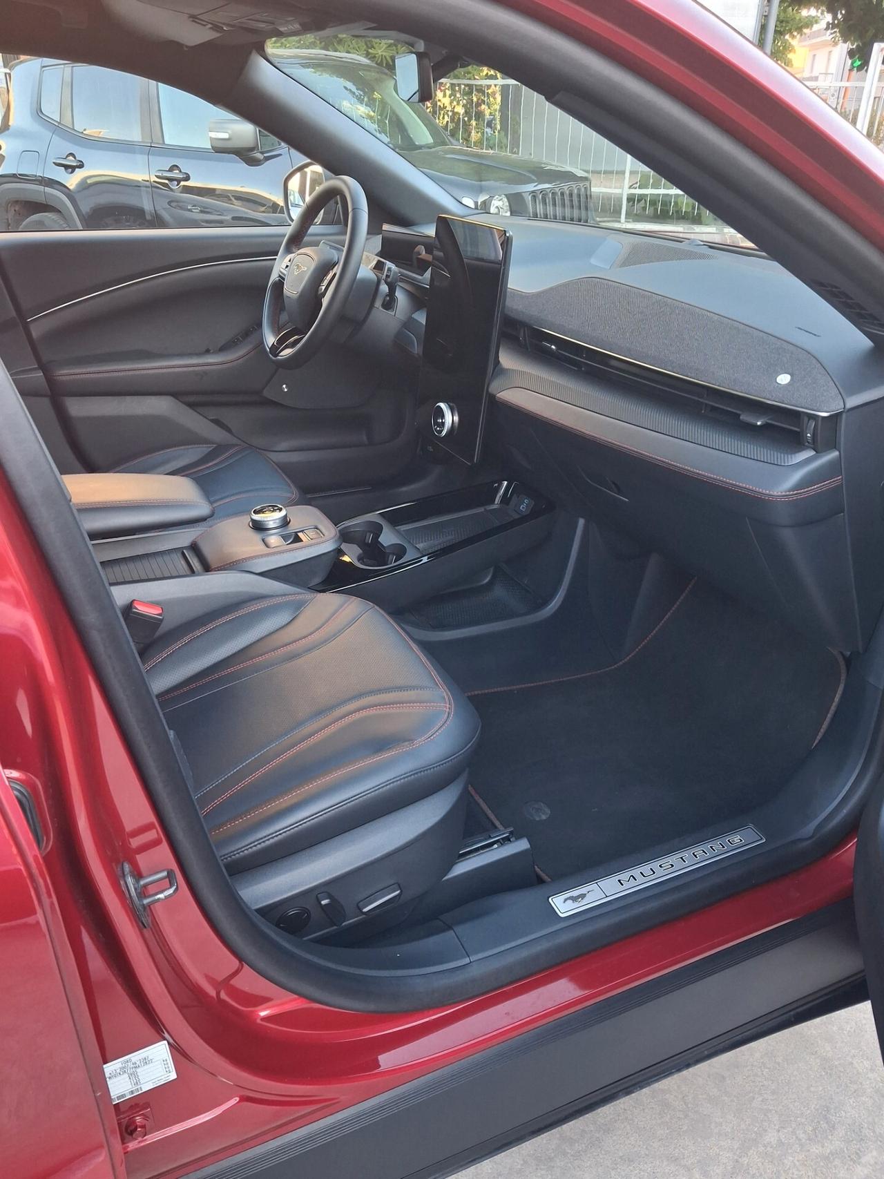 Ford Mustang Mach-E RWD Extended Range 371 CV