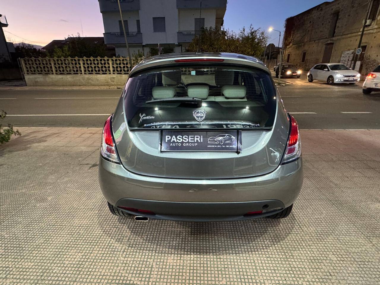 Lancia Ypsilon 1.3 MJT 16V 95 CV 5 porte S&S Platinum