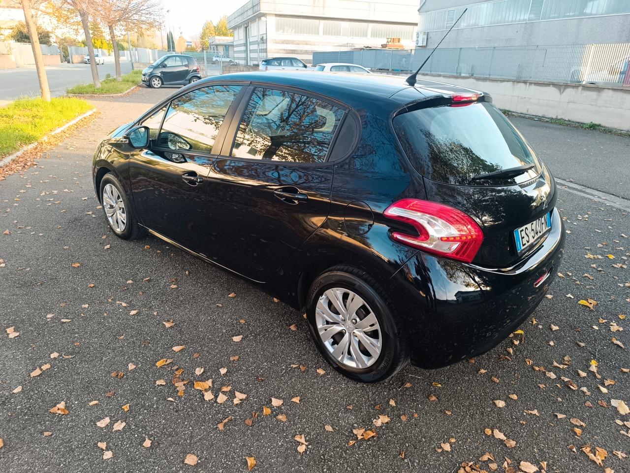 Peugeot 208 1.4 HDI 5 porte 2013 SOLO 129.000 KM