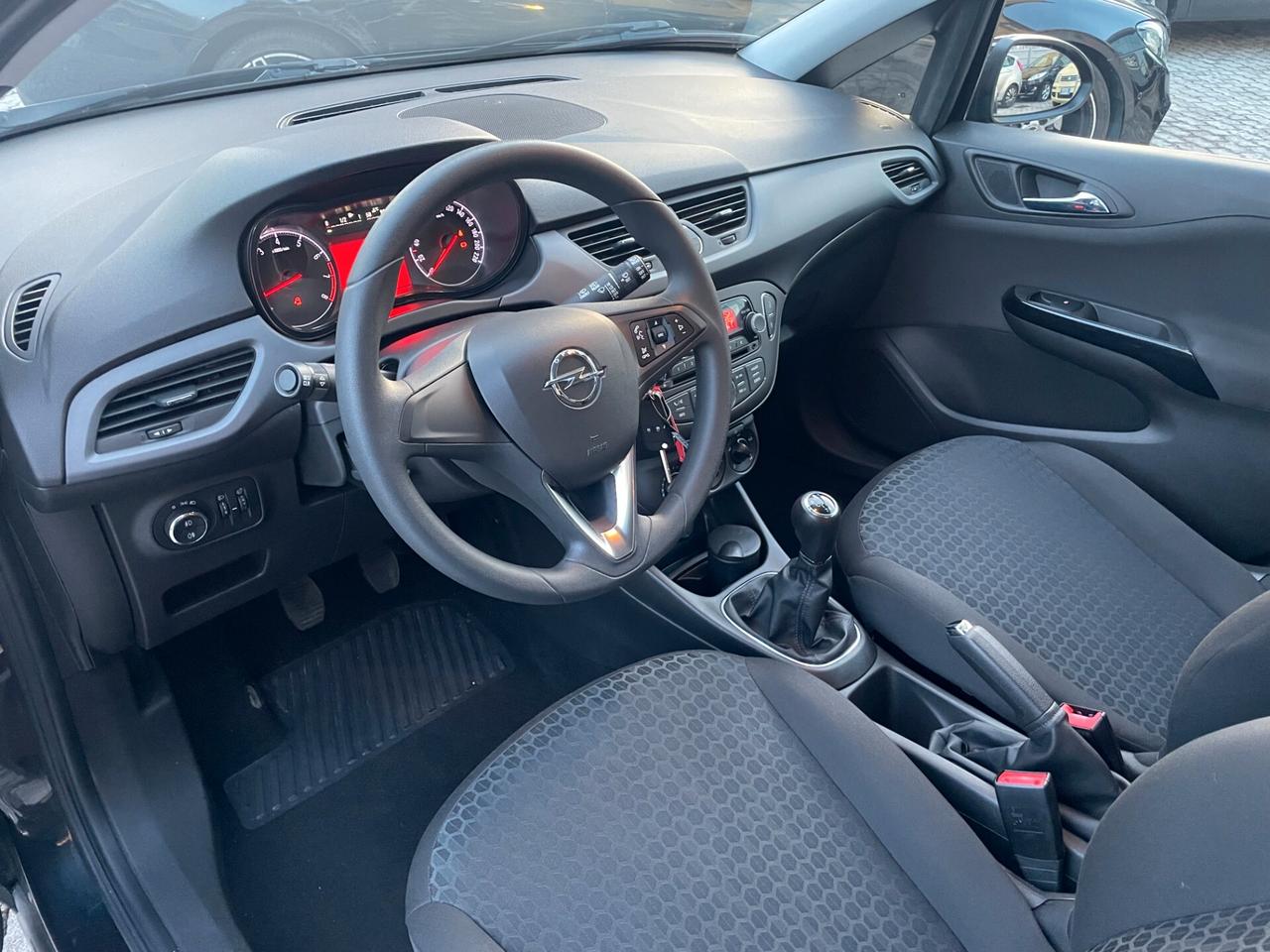 Opel Corsa 1.2 5 porte n-Joy IDONEA NEOPATENTATI