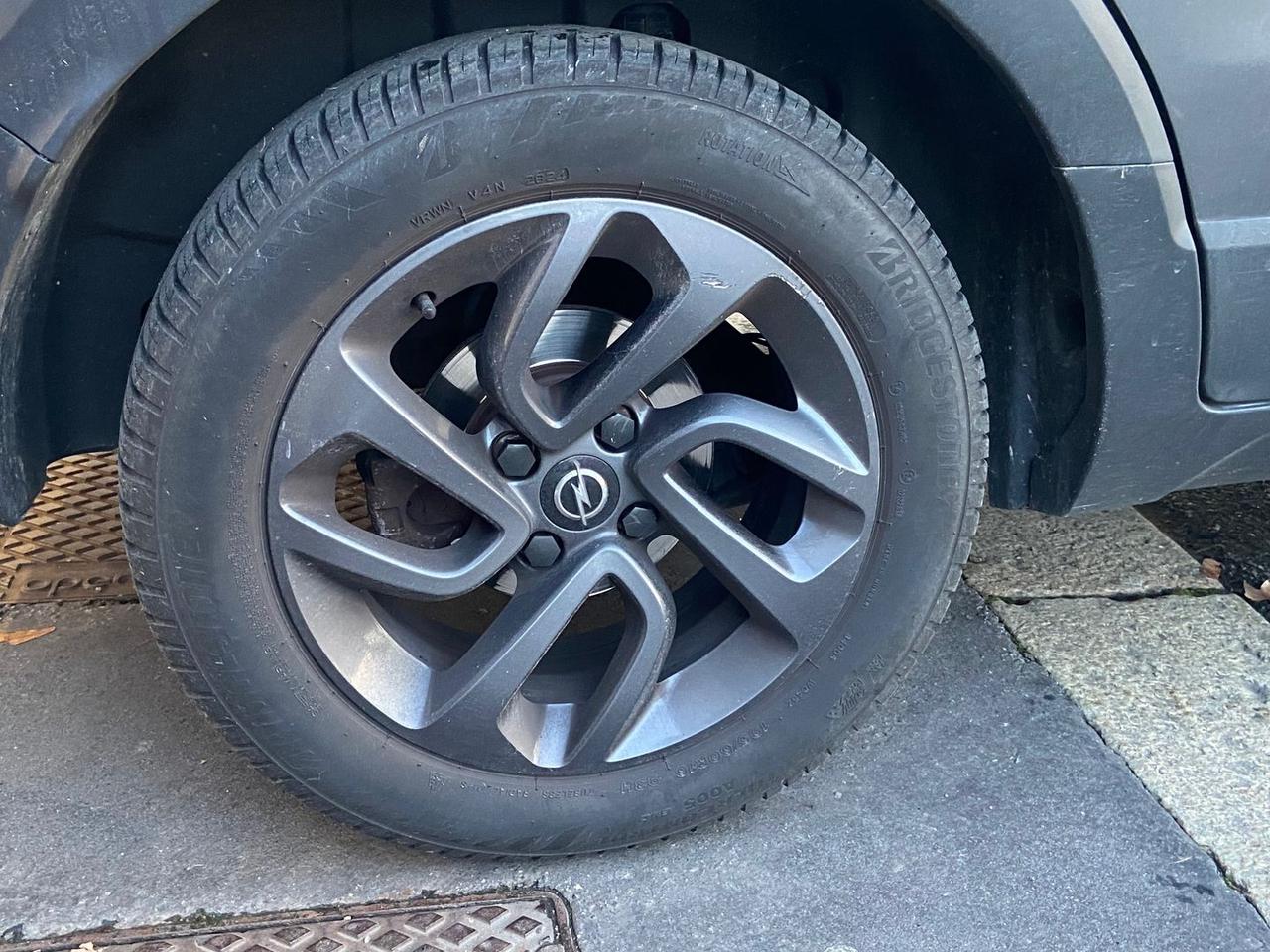 Opel Crossland X Innovation 1.2 #9187