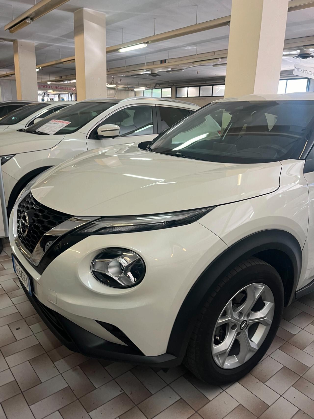 Nissan Juke 1.0 DIG-T 114 CV DCT N-Connecta