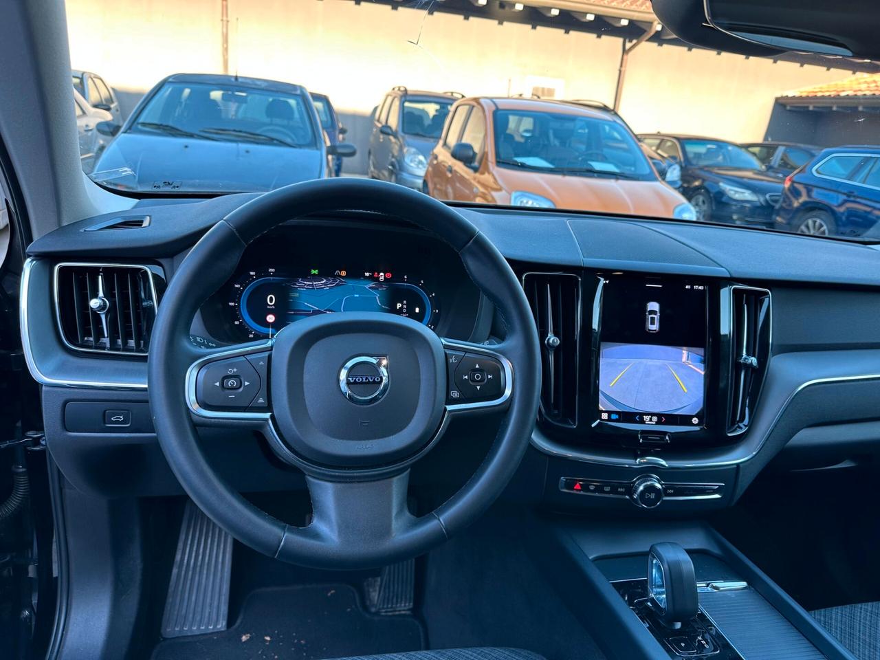 Volvo XC 60 XC60 B4 (d) AWD automatico Core GRANDINATA