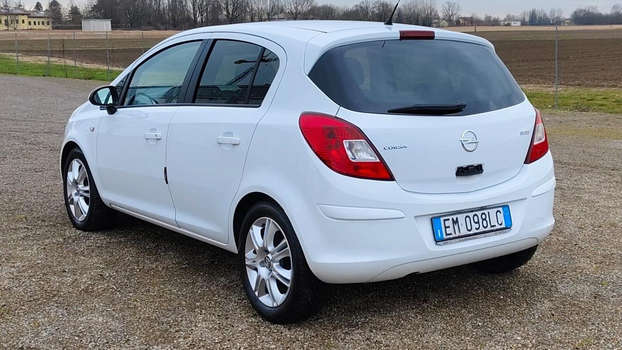 Opel Corsa 1.2 85CV 5 porte GPL-TECH Elective