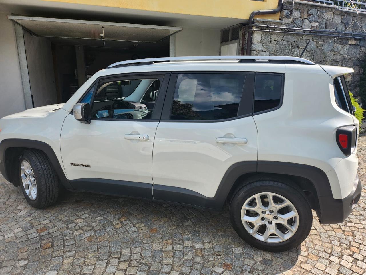 Jeep Renegade 1.6 Mjt 120 CV Longitude