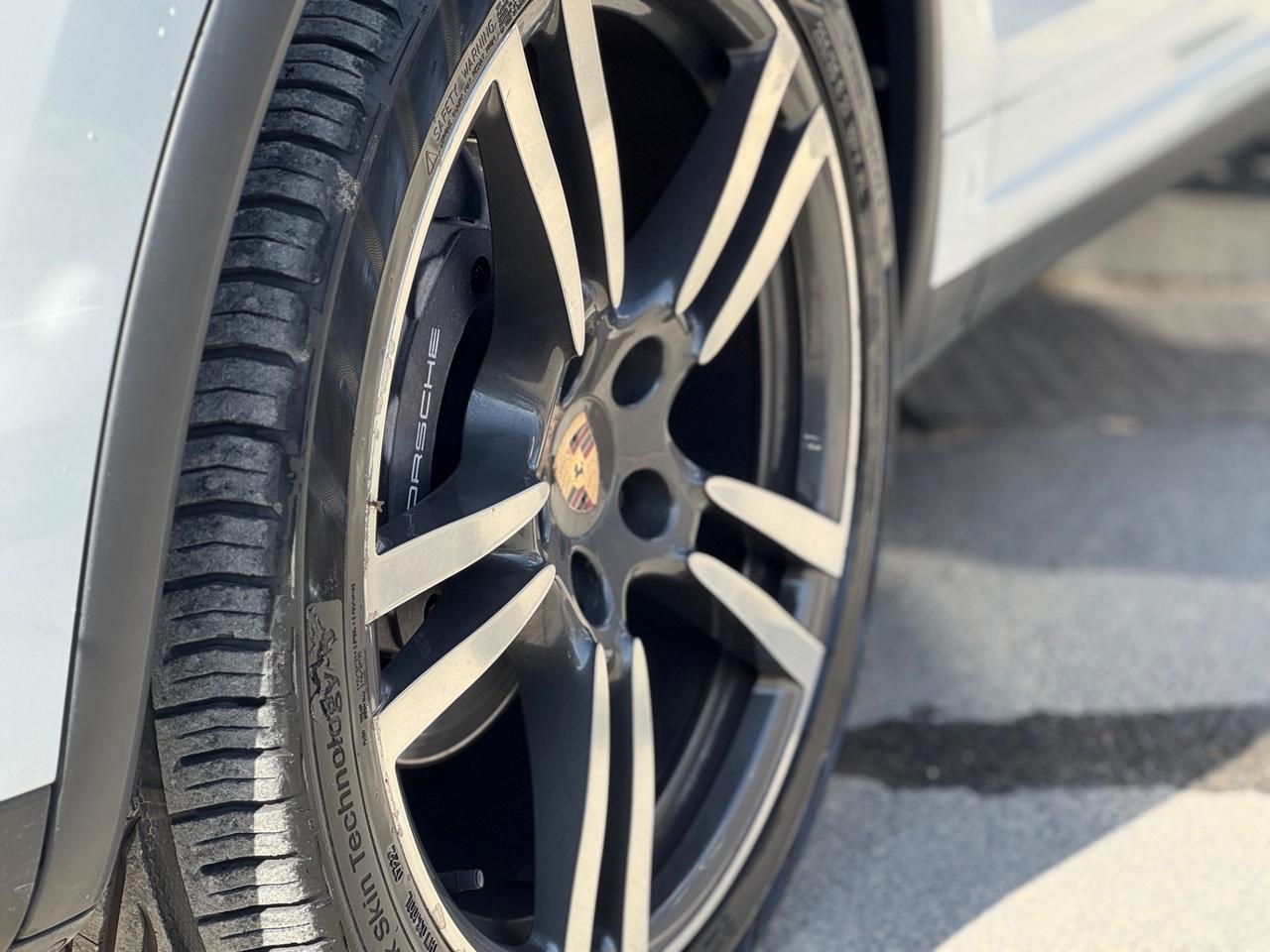 PORSCHE CAYENNE 3.0 D V6 245 CV PLATINUM EDITION FULL TETTO R21