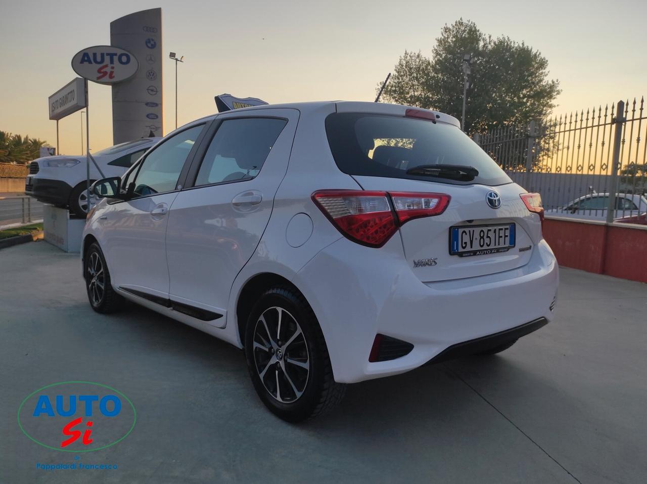 Toyota Yaris 1.5 Ibrida - 73cv CAMBIO AUTOMATICO